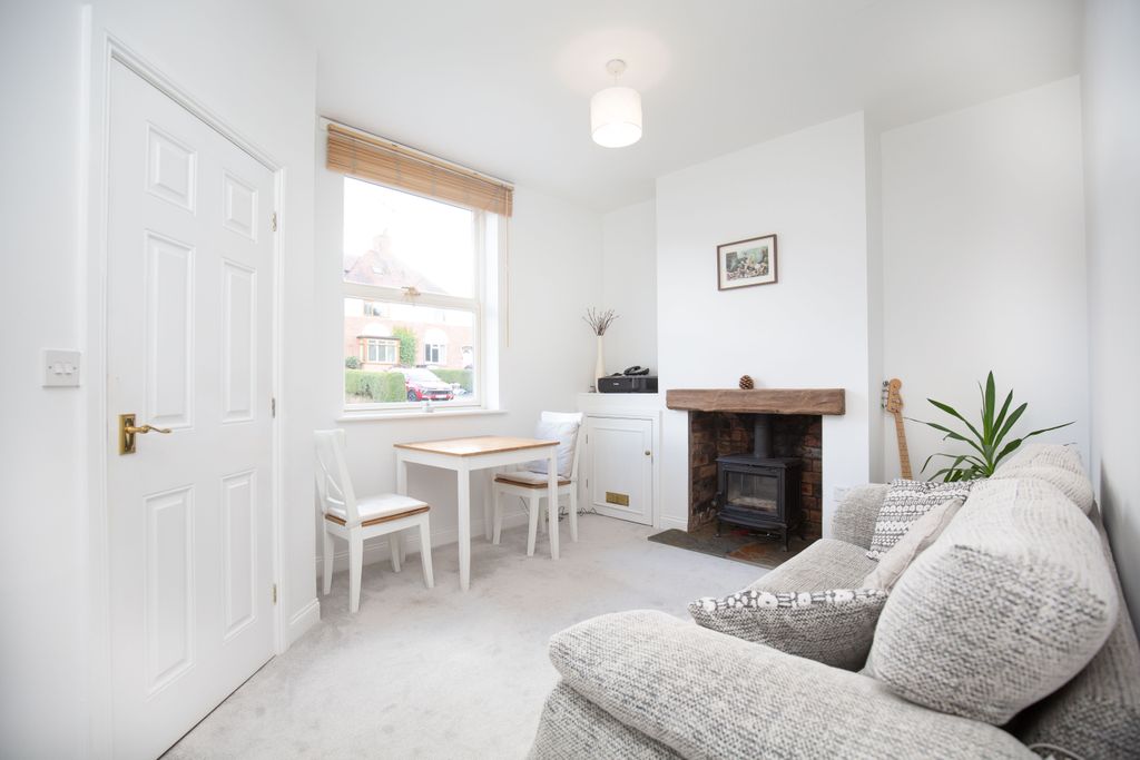 Property photo 2 of 18 Mw-8106