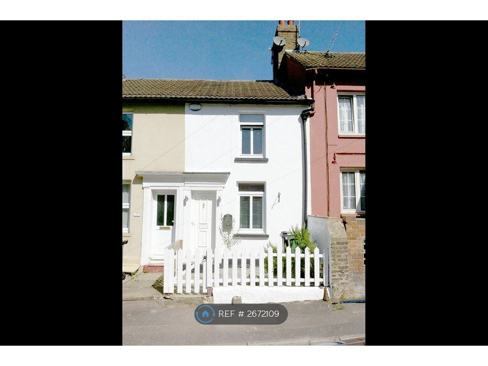 Property photo 1 of 9 Front