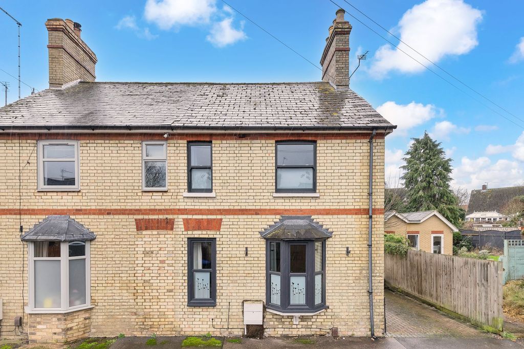 Property photo 1 of 21