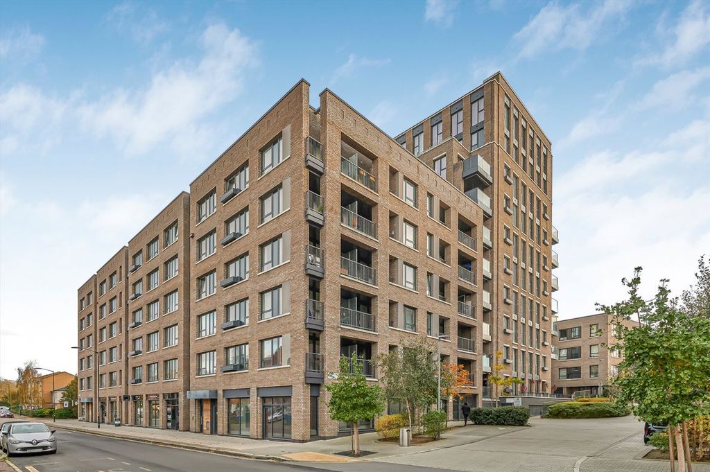 Property photo 1 of 10