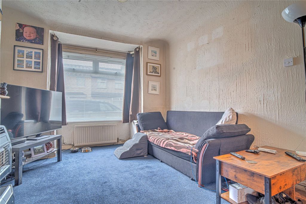 Property photo 2 of 8 Picture No. 02