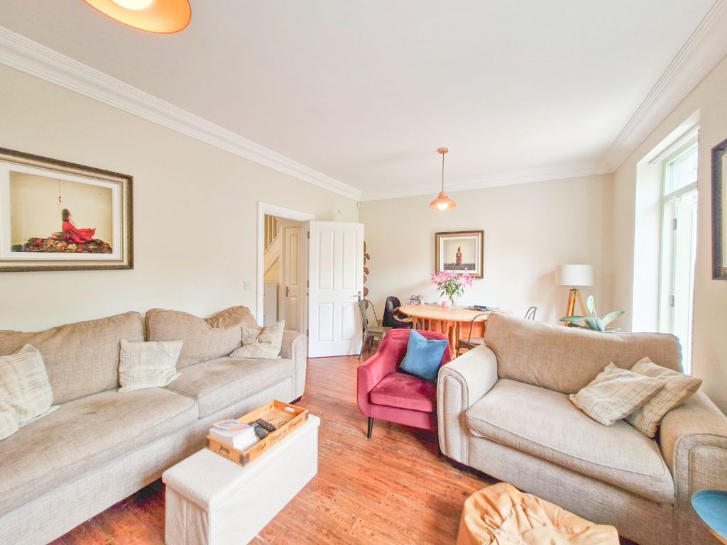 Property photo 2 of 43 5308965