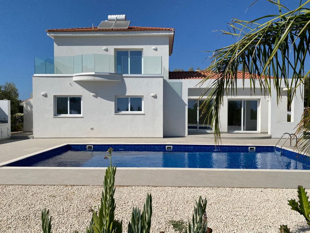 Property photo 1 of 20