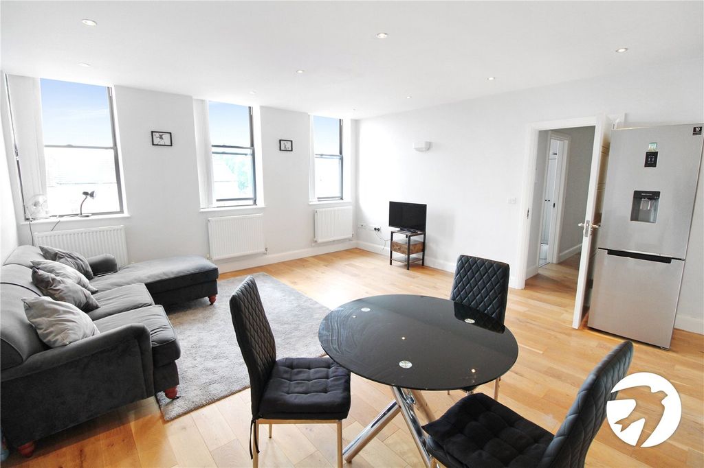 Property photo 2 of 13 Open Plan Living