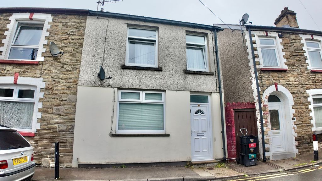 Property photo 1 of 20