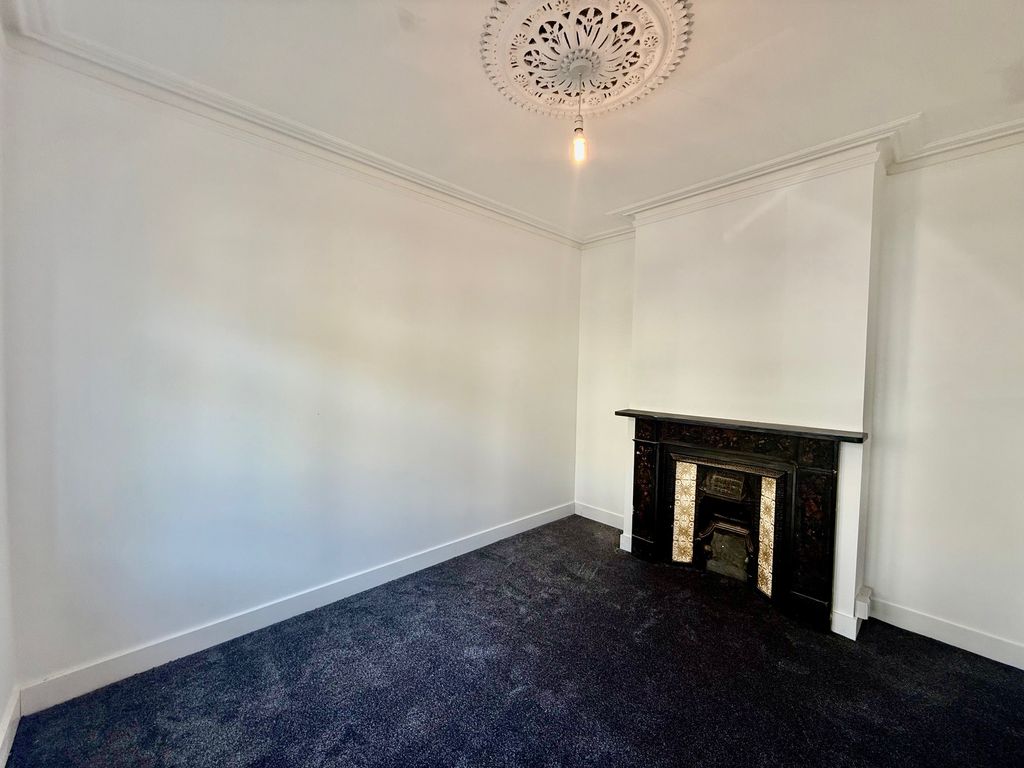 Property photo 3 of 15 Image