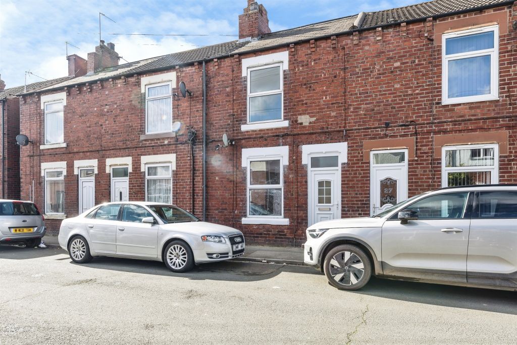 Property photo 1 of 19