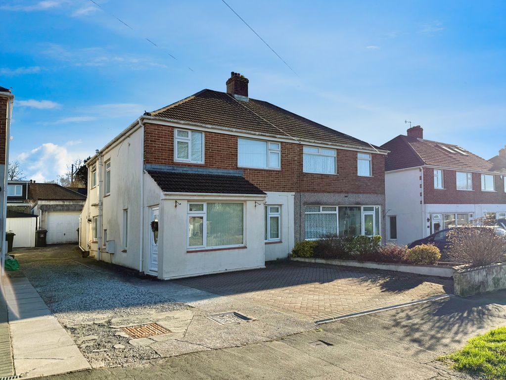 Property photo 1 of 14