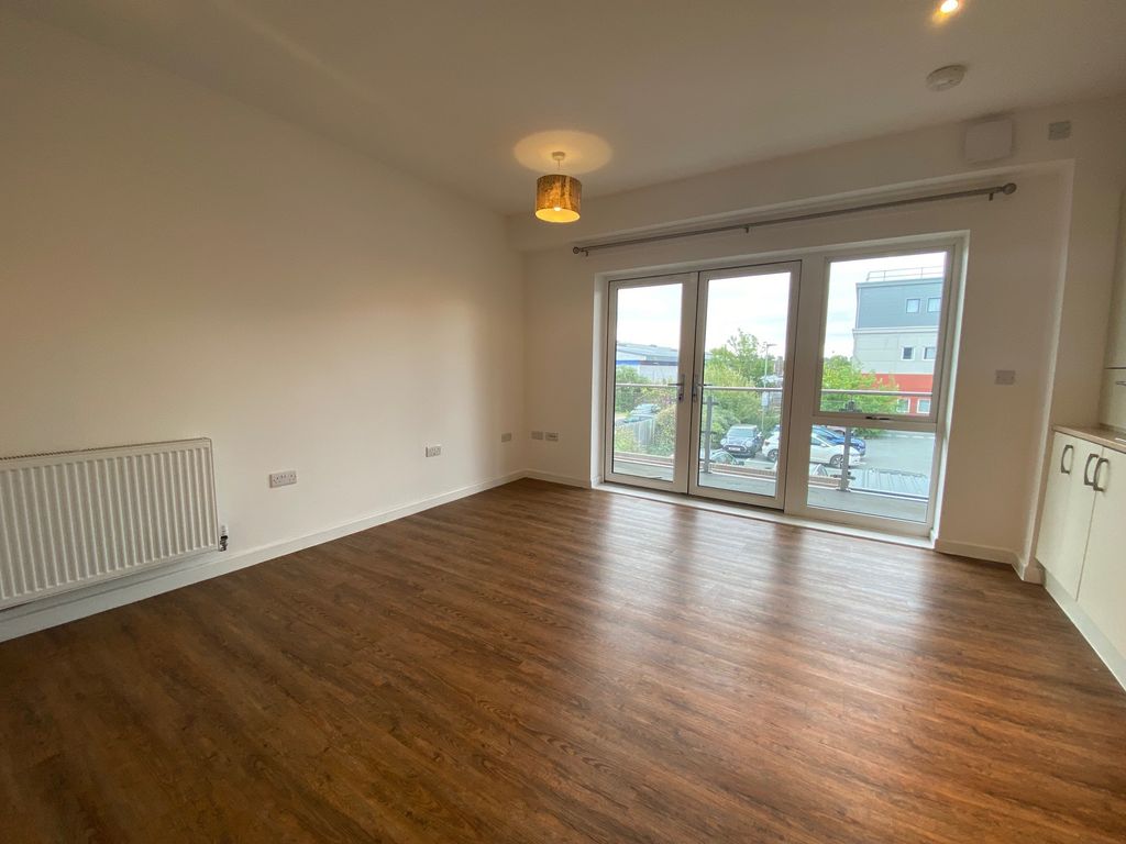Property photo 2 of 8