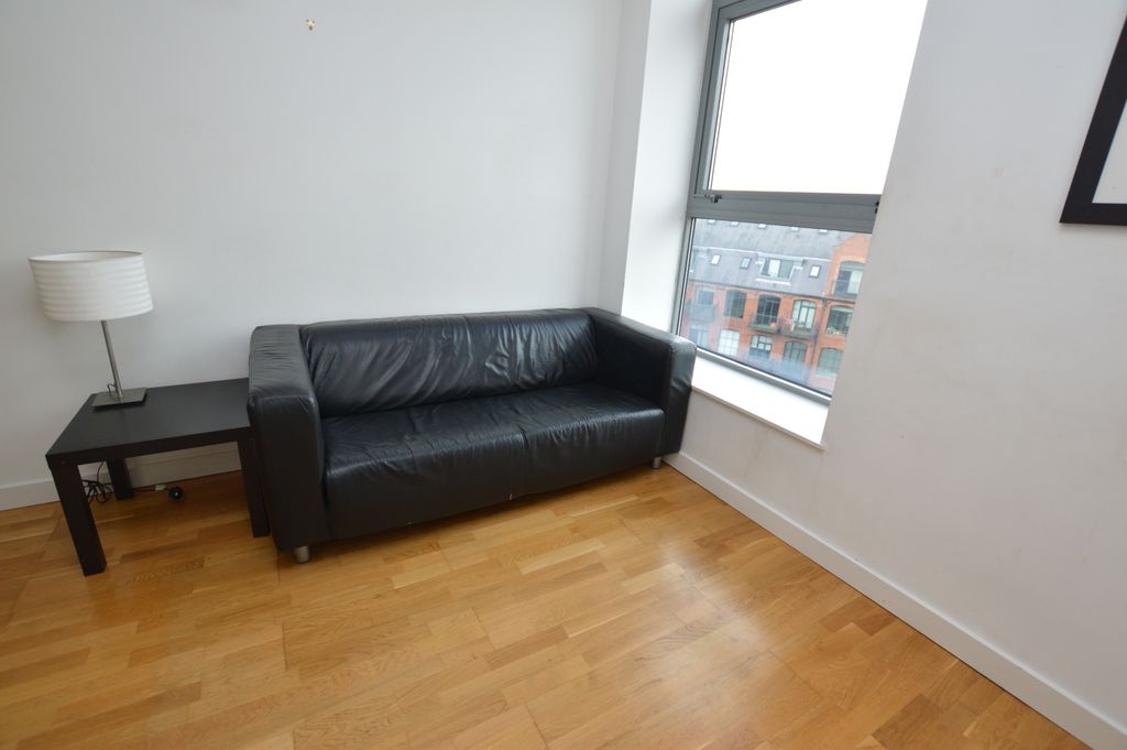 Property photo 2 of 6