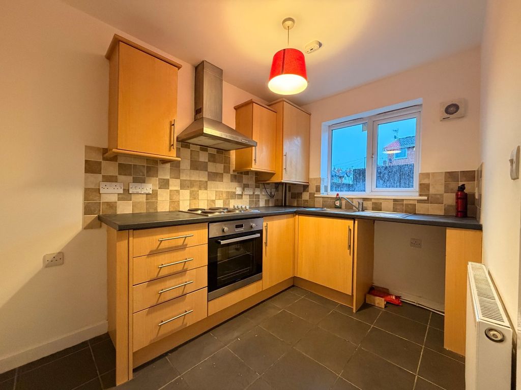 Property photo 2 of 8 Picture No. 04