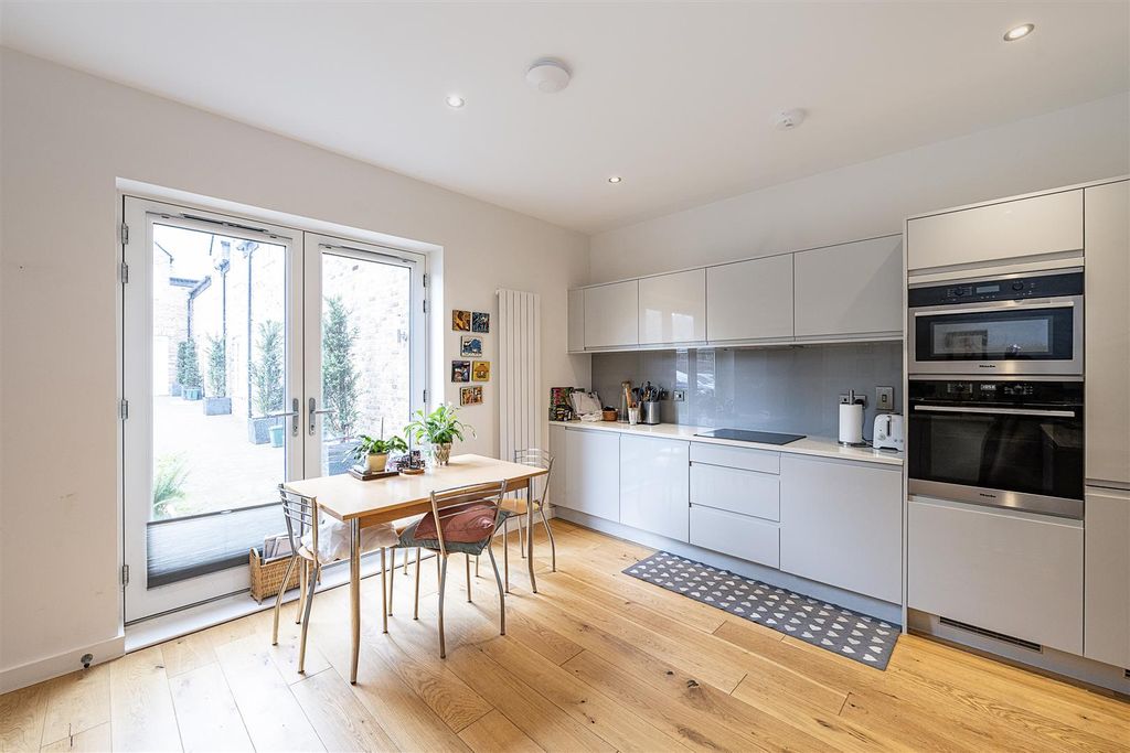 Property photo 2 of 12 Dsc_2459.Jpg