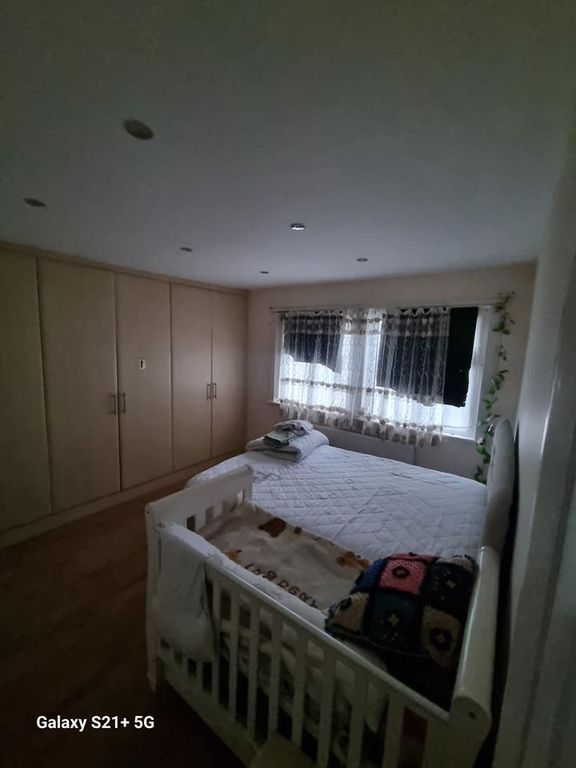 Property photo 2 of 8 O_1Ia04Isdj1Oss5O8Covgpu19i2 (1).Jpg