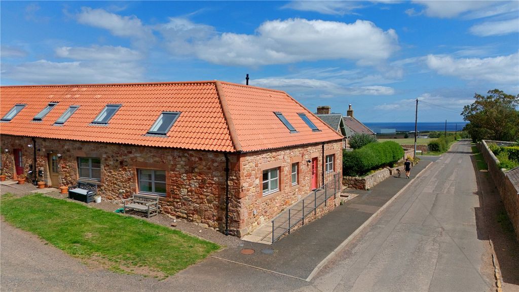 Property photo 1 of 36 Picture No. 04
