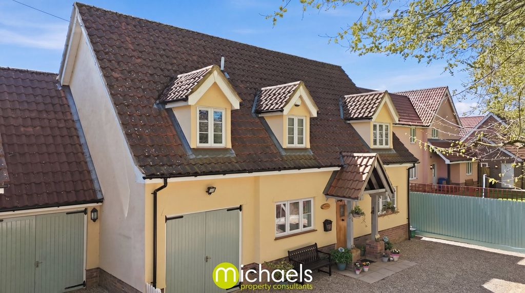 Property photo 1 of 44