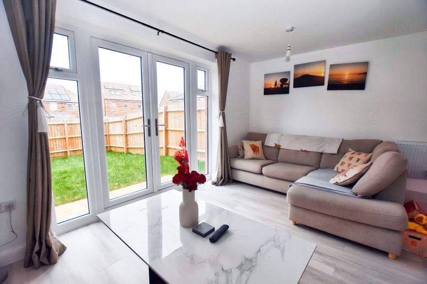 Property photo 3 of 18 Dining Lounge 2