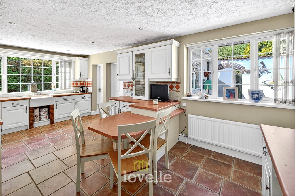 Additional image 13 of 3 bed detached house for salePelham Avenue, Scartho, Grimsby DN33