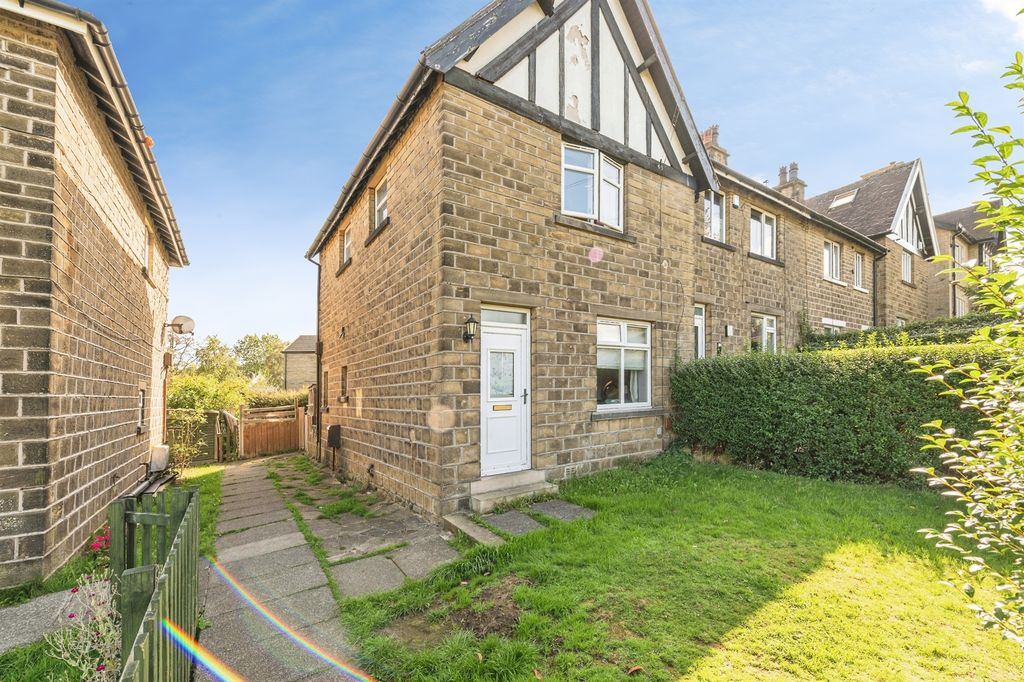 Property photo 2 of 10