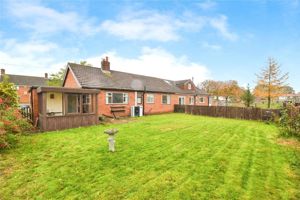 Property photo 2 of 20 Picture No. 34