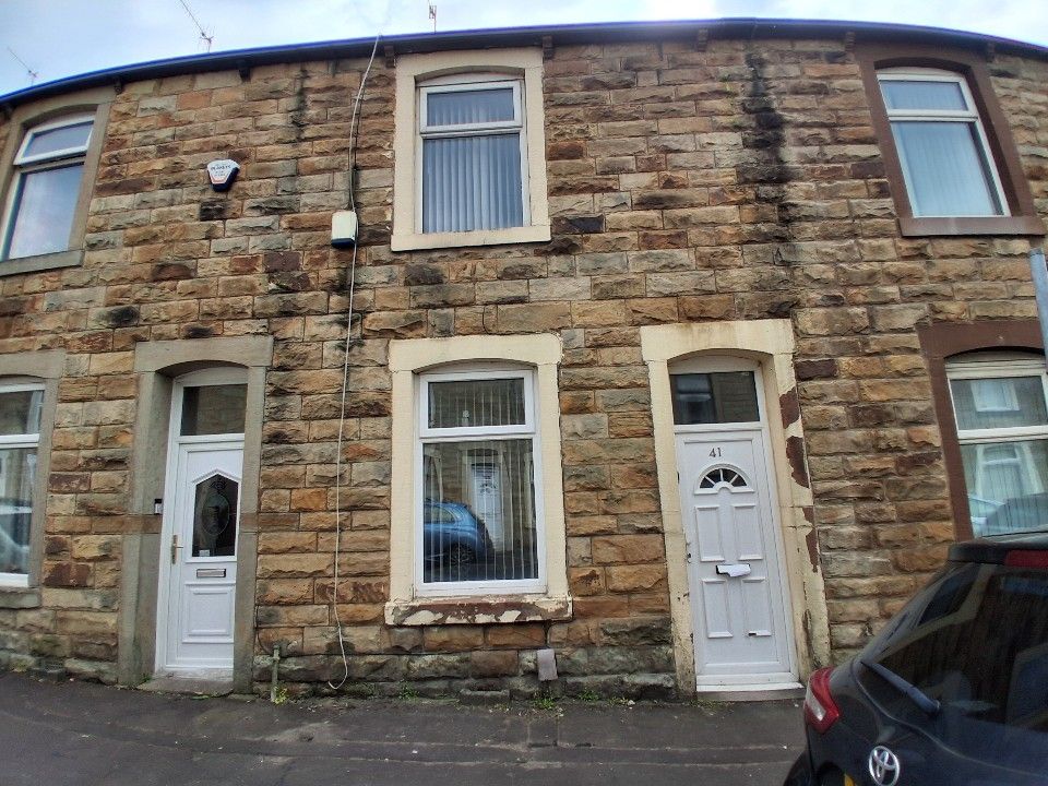 Property photo 1 of 21