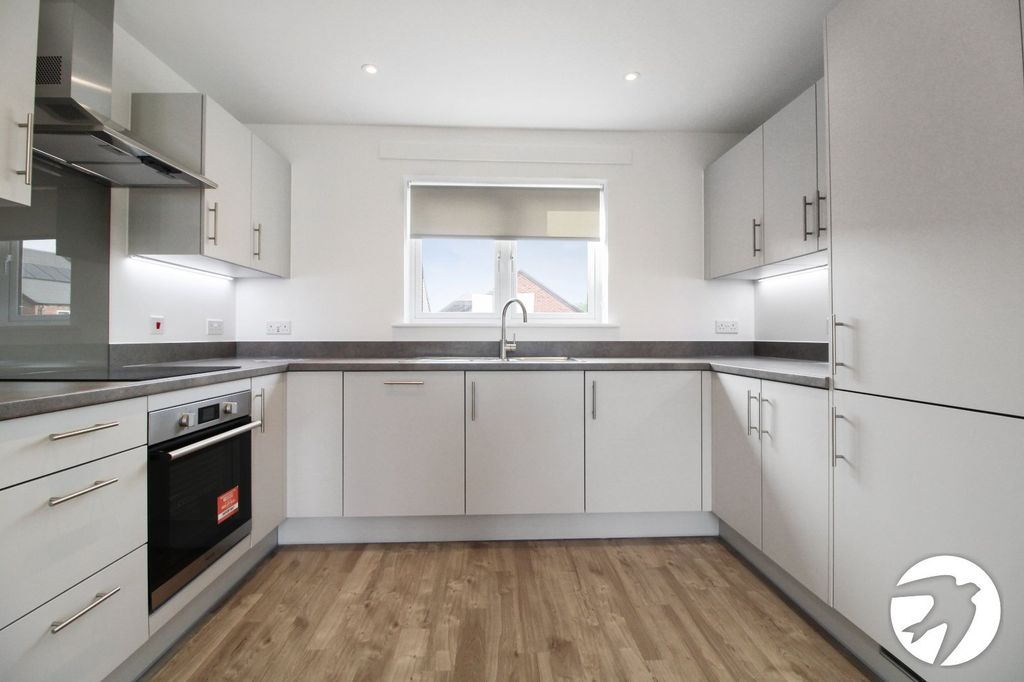 Property photo 3 of 8 Picture No. 07