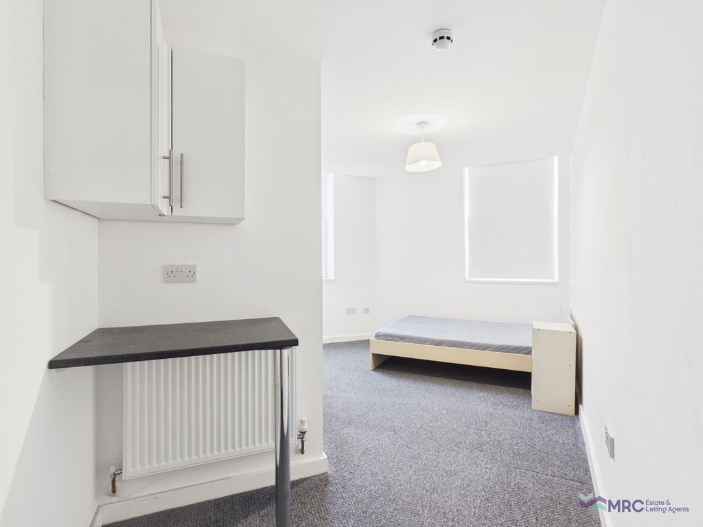 Property photo 2 of 8 Gallery