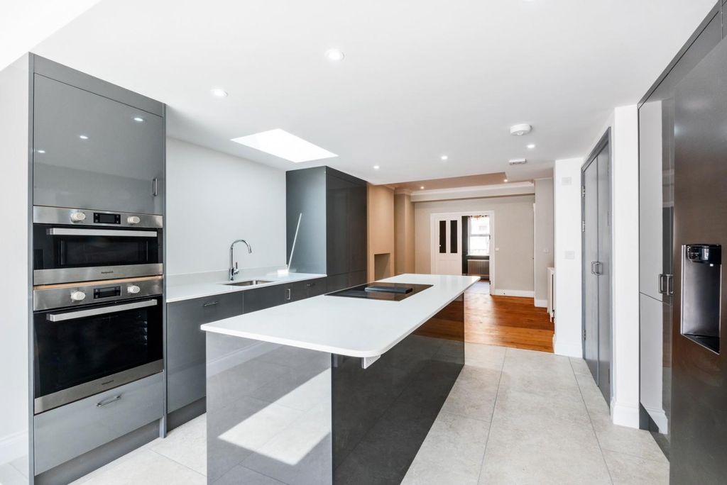 Property photo 3 of 25 43 Caledonian Road, Bath BA2 3rd-10.Jpg