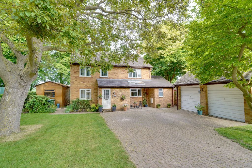 Property photo 1 of 23 4215030
