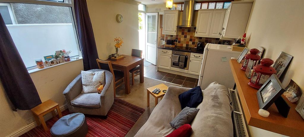 Property photo 3 of 19 20220819_140544[1].Jpg