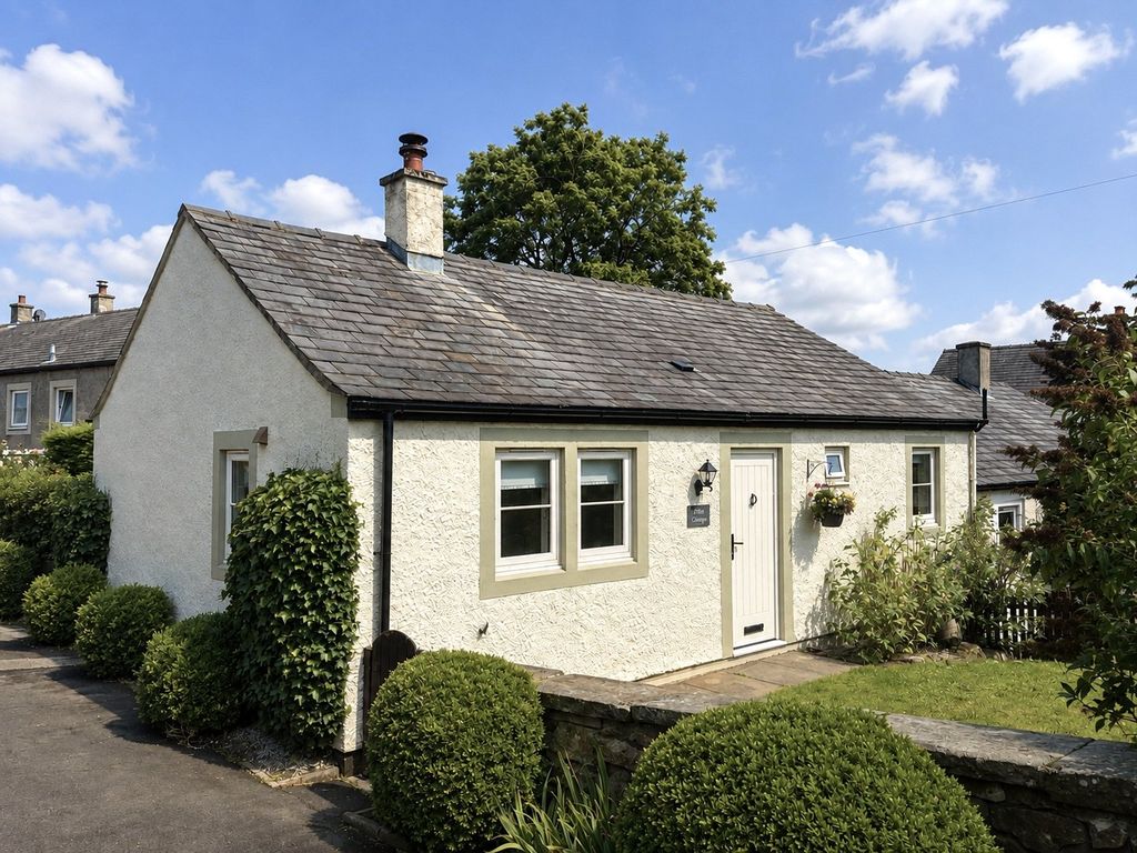 Property photo 1 of 16 Front External