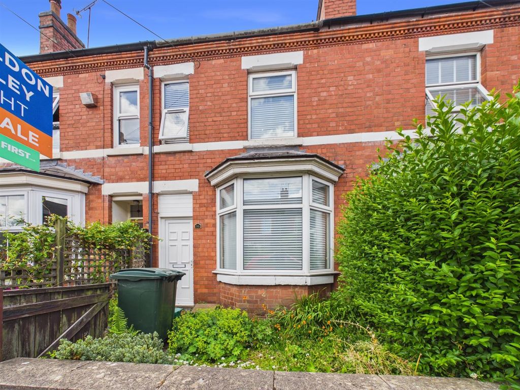 Property photo 1 of 10 External