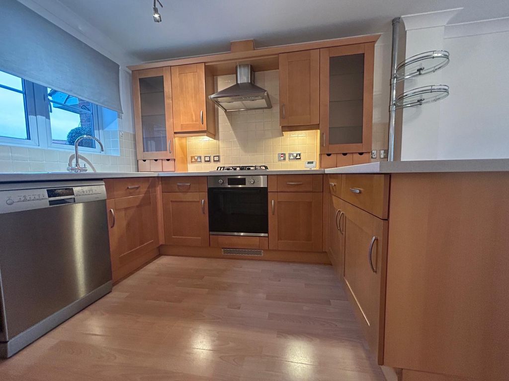 Property photo 2 of 9 Property