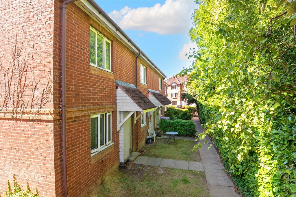 Property photo 1 of 8 Picture No. 08