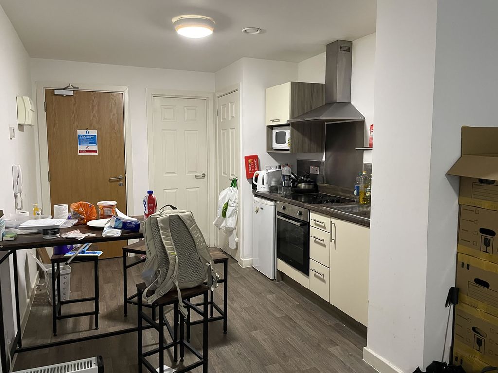 Property photo 3 of 18 651Min612Ervaimg_6295.Jpg