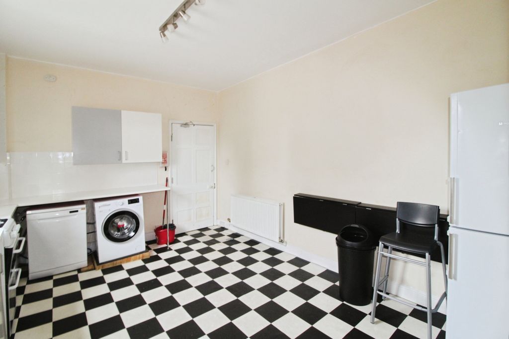 Property photo 3 of 11 54134Aea-Kitchen 202