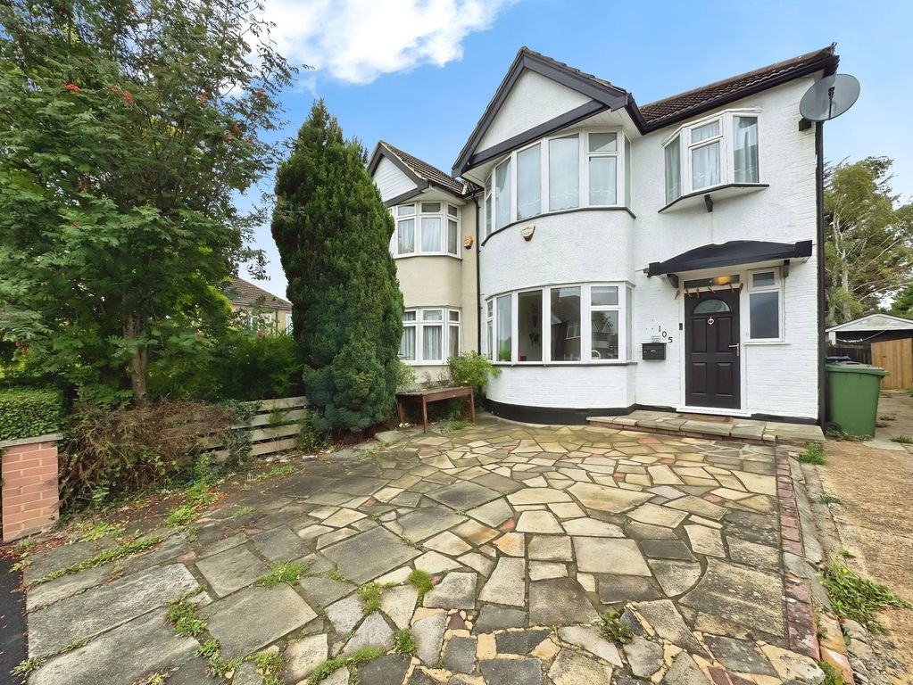 Property photo 1 of 11