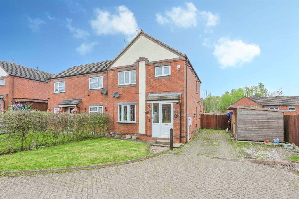 Property photo 1 of 12