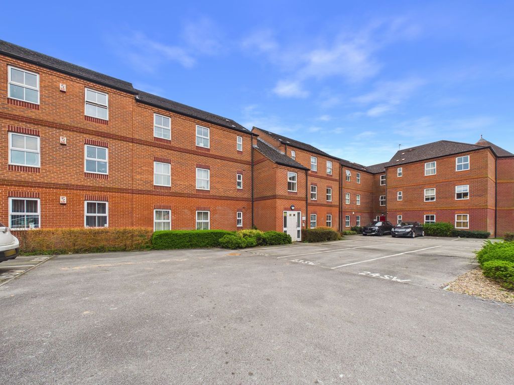 Property photo 1 of 13 Front