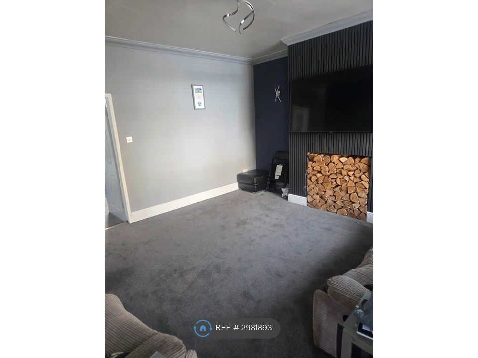 Property photo 1 of 25