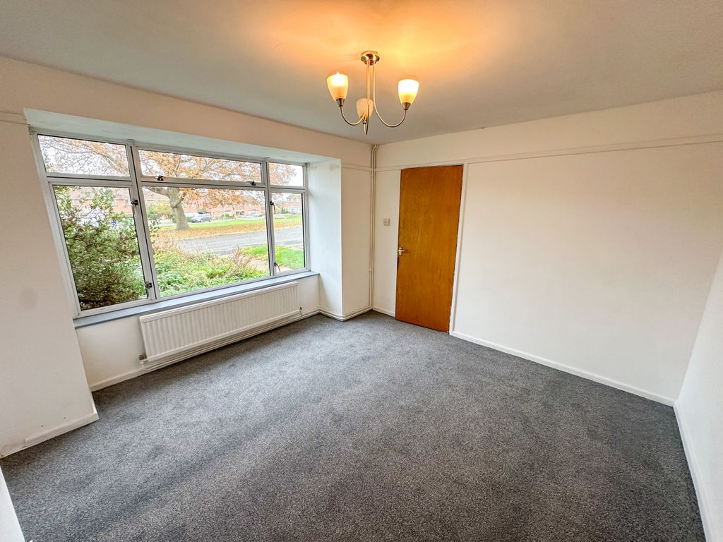 Property photo 1 of 5 Three Bedroom Semi-Detached Property In Halesworth, Suffolk.