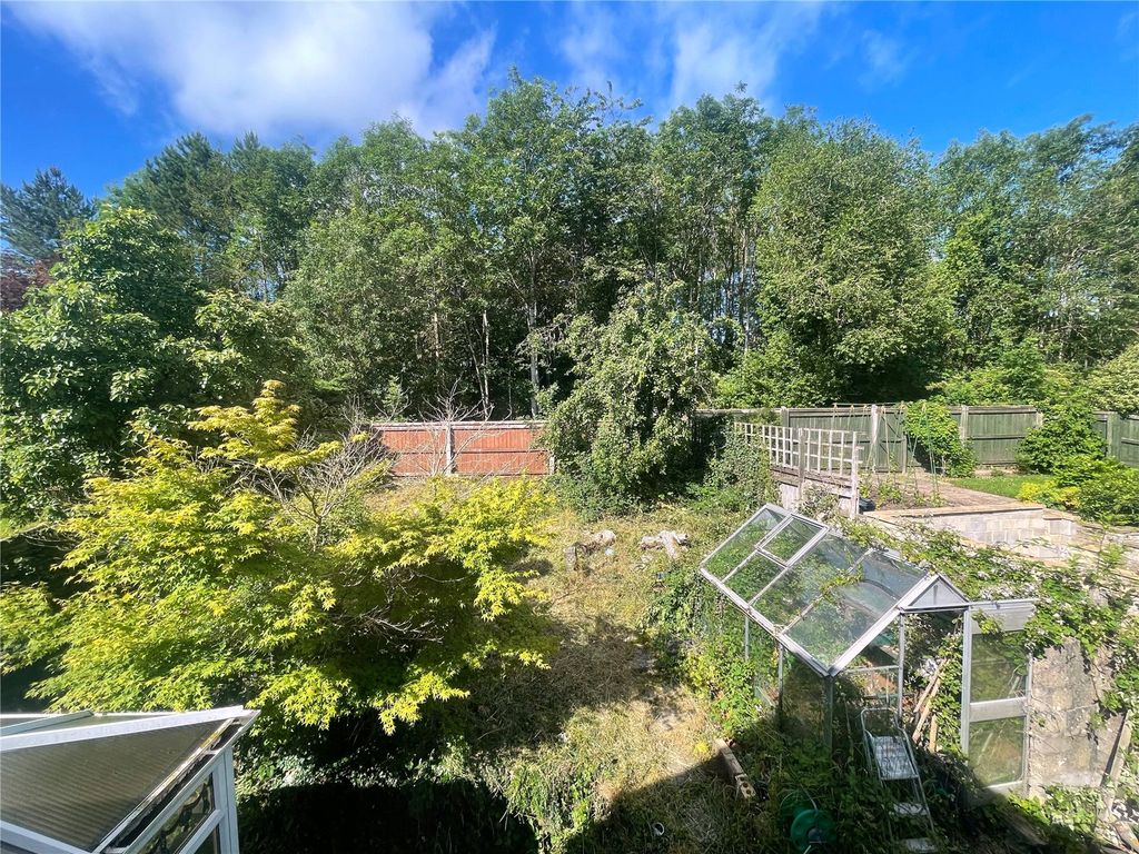 Property photo 3 of 18 Picture No. 25