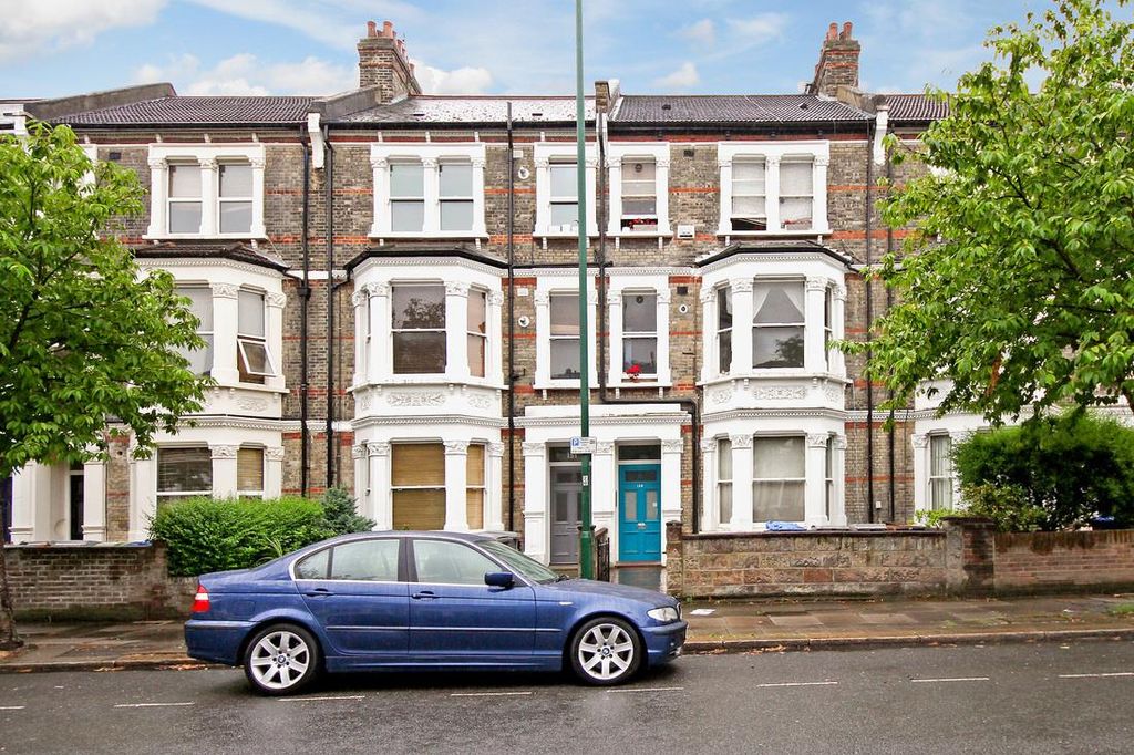 Property photo 2 of 8 Exterior Od Building & Street