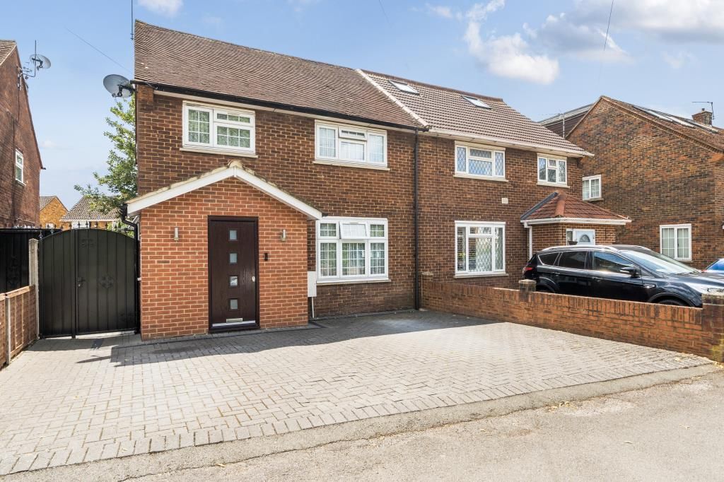 Property photo 1 of 21 External View