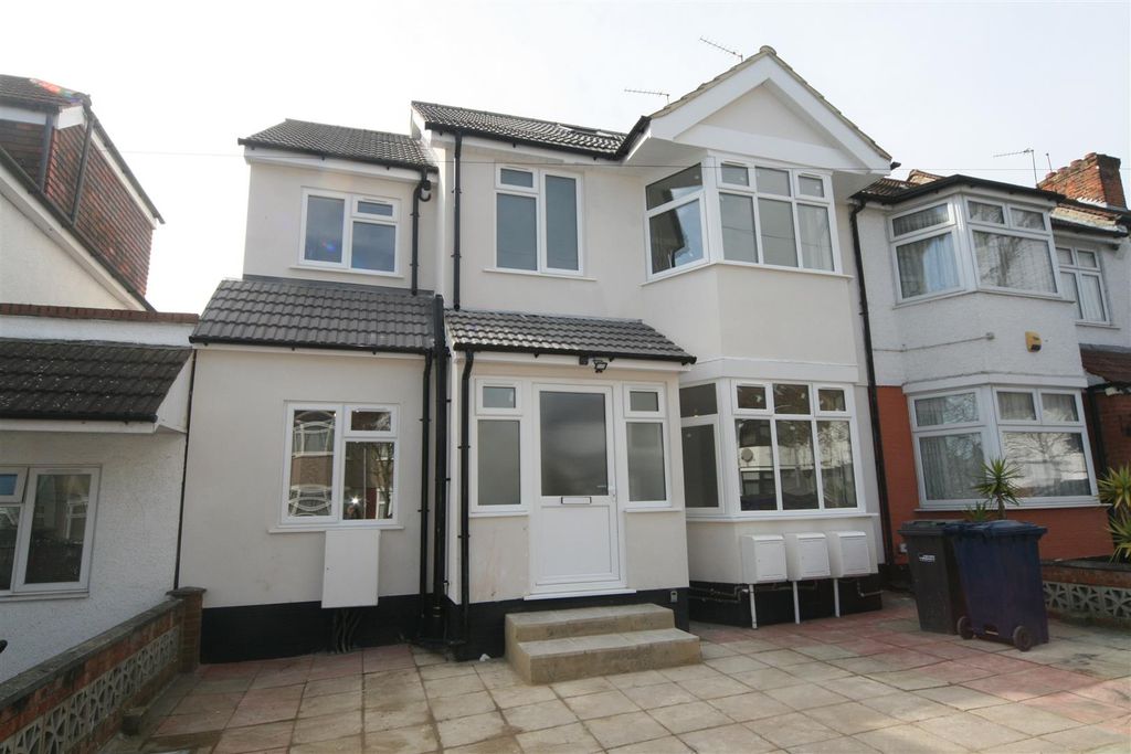 Property photo 1 of 6 Img_2316.Jpg