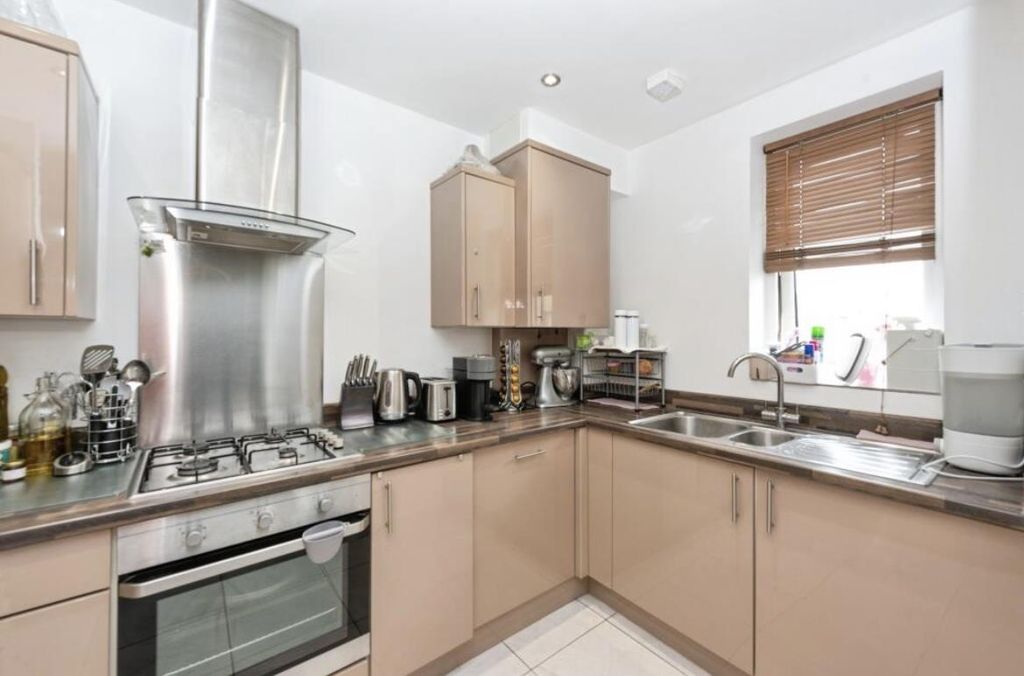 Property photo 3 of 10 Pic 4.Jpg