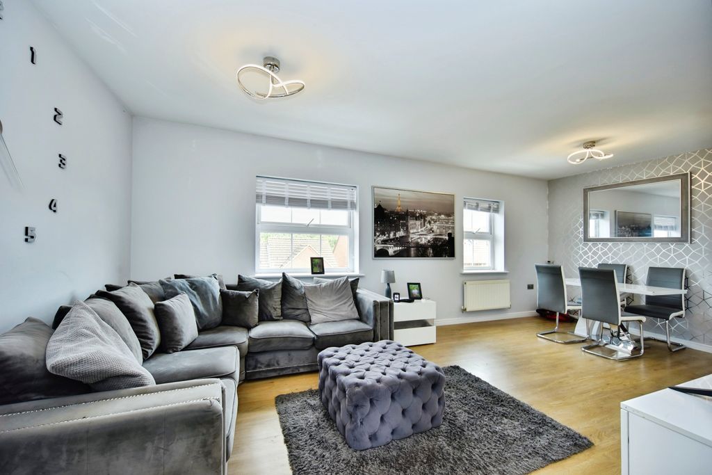 Property photo 2 of 20 Open Plan Lounge &amp; Dining View
