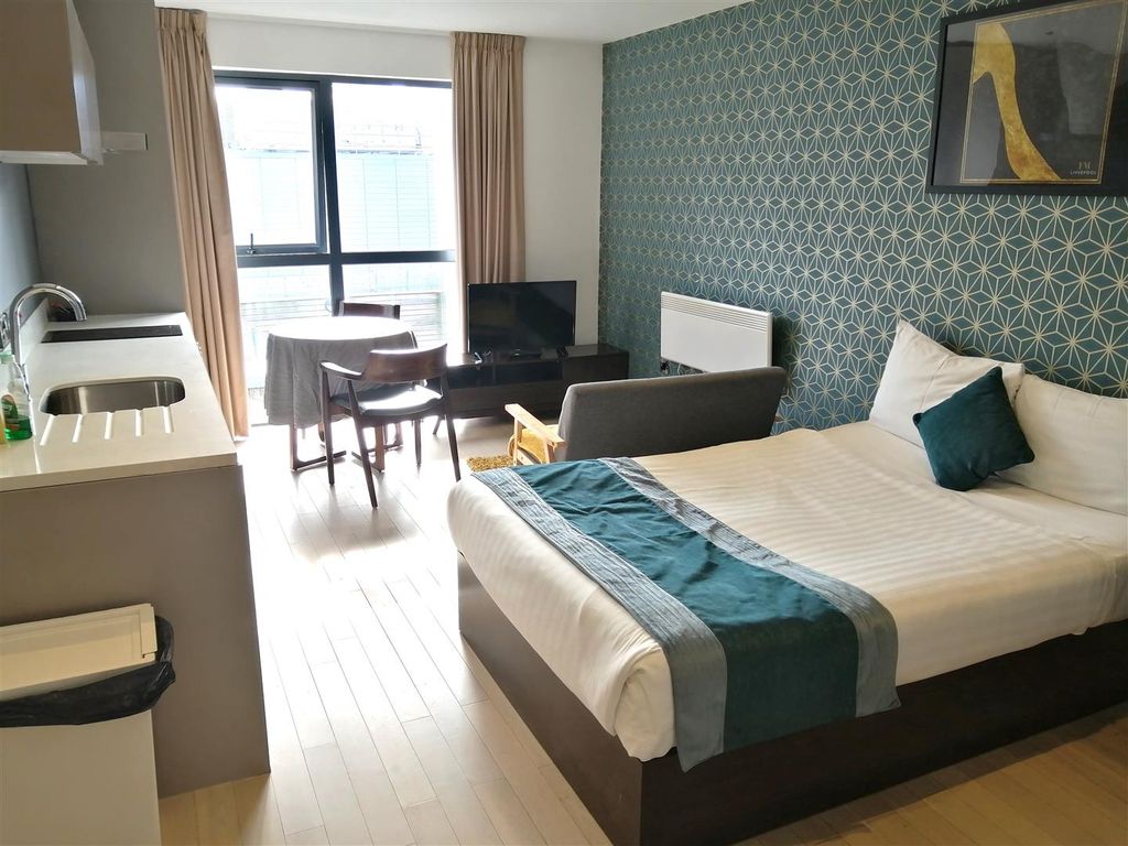 Property photo 2 of 25