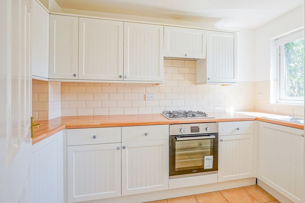 Property photo 3 of 14 Dsc03396-3