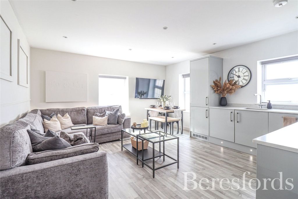 Property photo 3 of 13 Picture No. 05