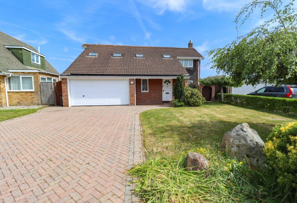 Property photo 1 of 31